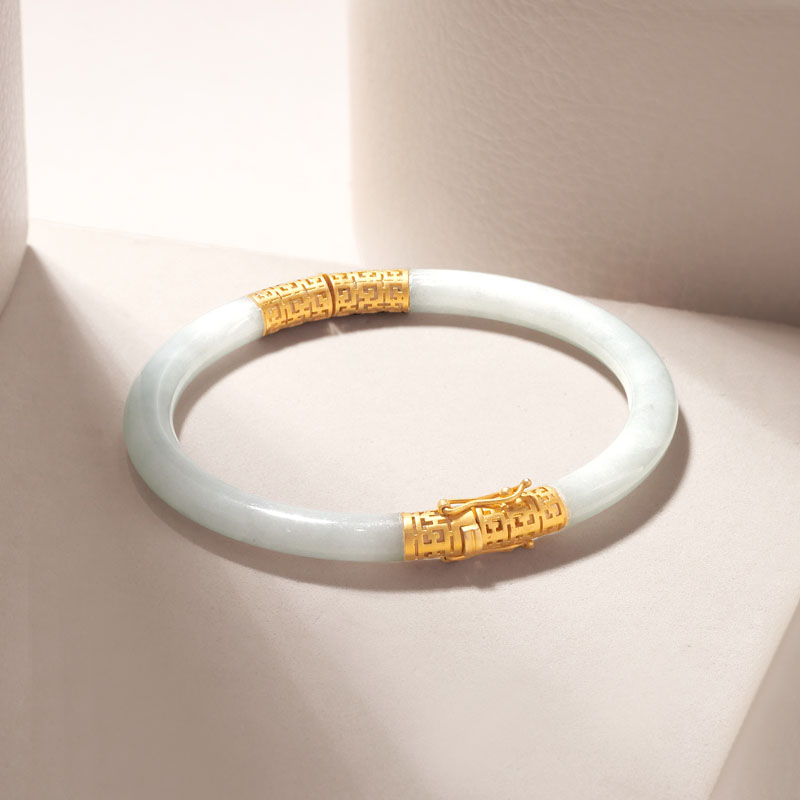 ‘SERA’ กำไลหยกพม่าลายจีน จับทองคำแท้