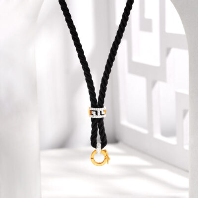 ‘CHINESE KEY’ สร้อยคอเชือกไหมญี่ปุ่น ขั้วจับดีไซน์กุญแจจีน