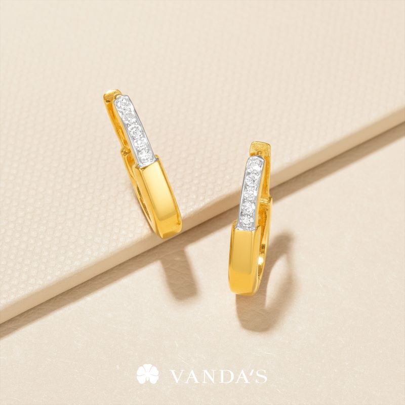 ต่างหูเพชรแท้ ดีไซน์ Lock