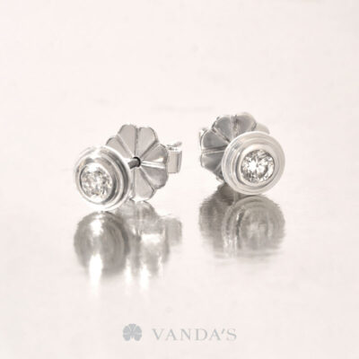 'TIER' ต่างหูเพชร สี White Gold(0.50 กะรัต)